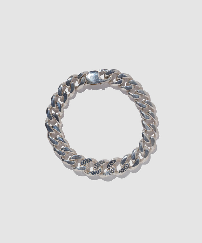 Pattern Carved Chain Bracelet